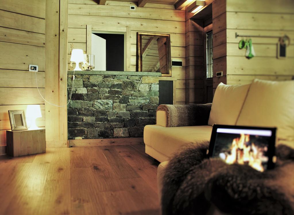 Appartamento Le Chalet Albosaggia ภายนอก รูปภาพ